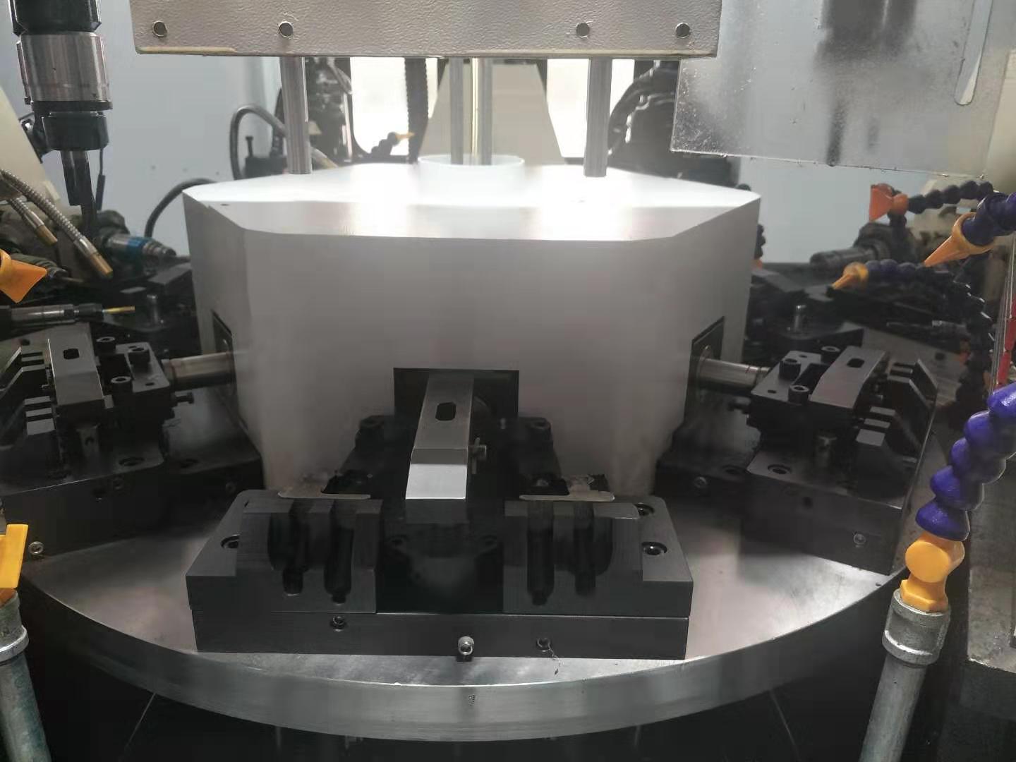 鉆孔組合機(jī)床
